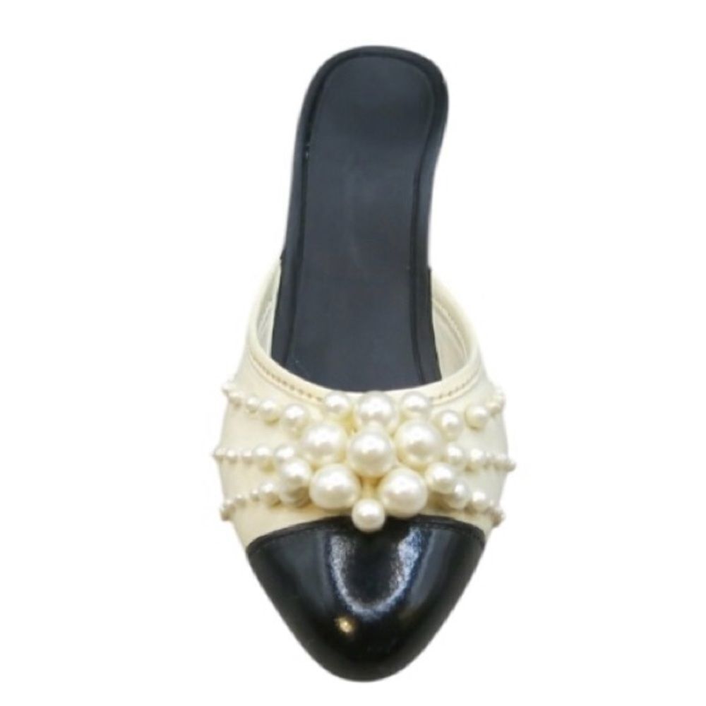 Just the Right Shoe - Pearl Mule - Miniature Shoe - Collectible - by Raine NWOT